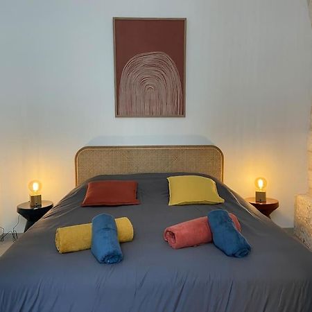 Appartement Avec Ventilateurs Proche Du Palais Des Papes Avignon Exteriér fotografie